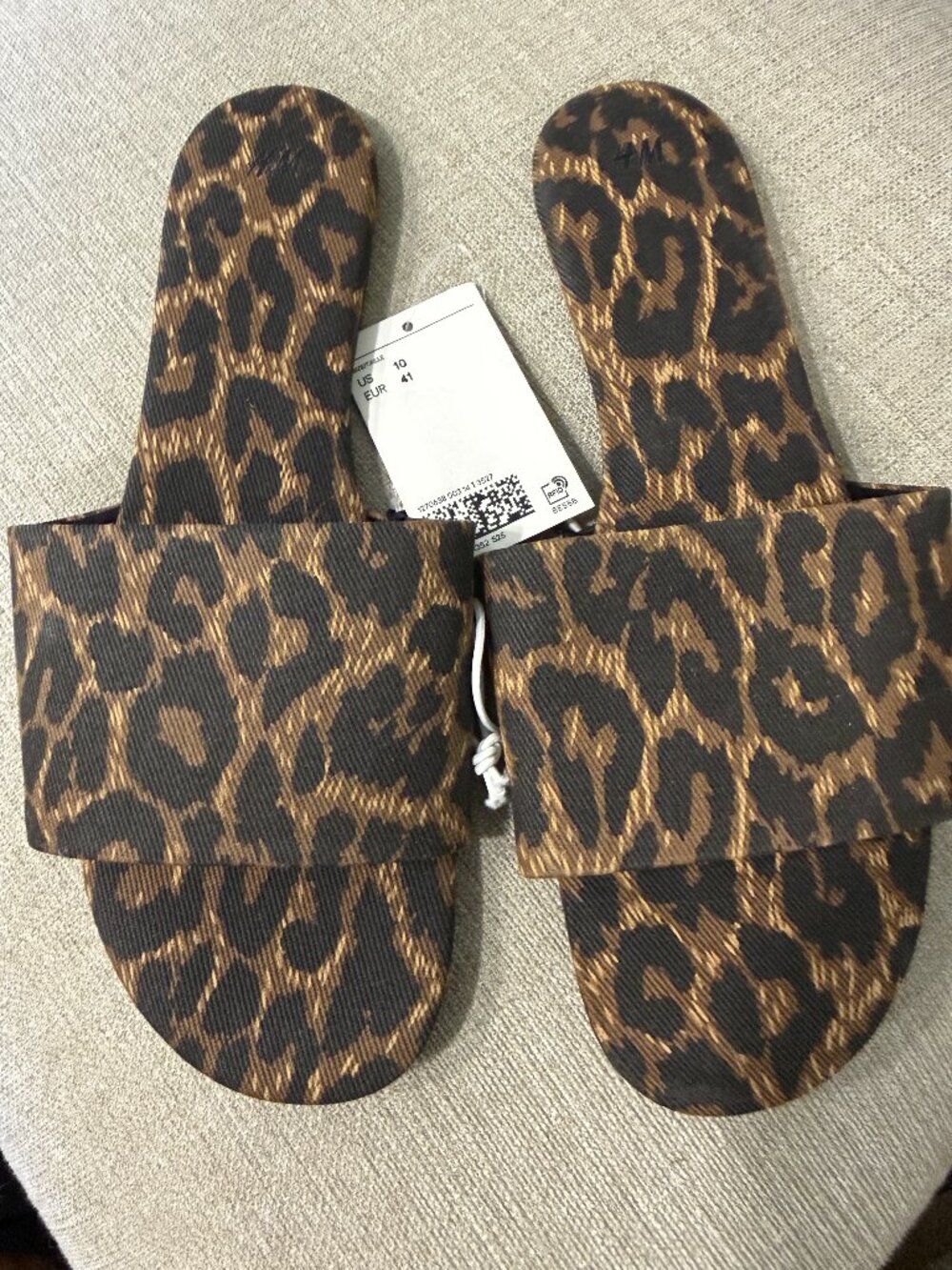 H&M leopard print flat slide sandals size 10 NWT